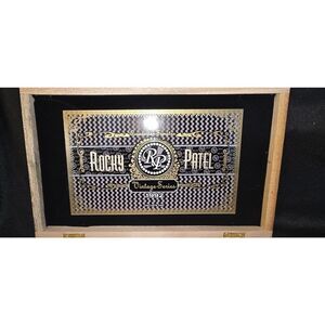 Vintage Series Rocky Patel 1992 Wood Cigar Box. Ecuadorian Sumatra. Toro.